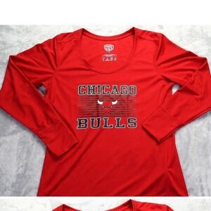 OTS Chicago Bulls Women's Red Long Sleeve Performance Graphic Shirt Large NBA